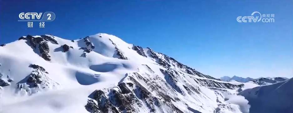 4月29日4时10分,我国在文昌航天发射场使用长征五号乙运载火箭/远征二号上面级,成功将卫星互联网低轨03组卫星发射升空,卫星顺利进入预定轨道,发射任务获得圆满成功。