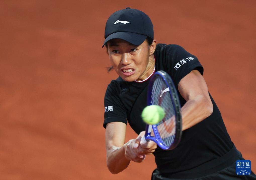 网球——WTA1000罗马站：张帅止步首轮