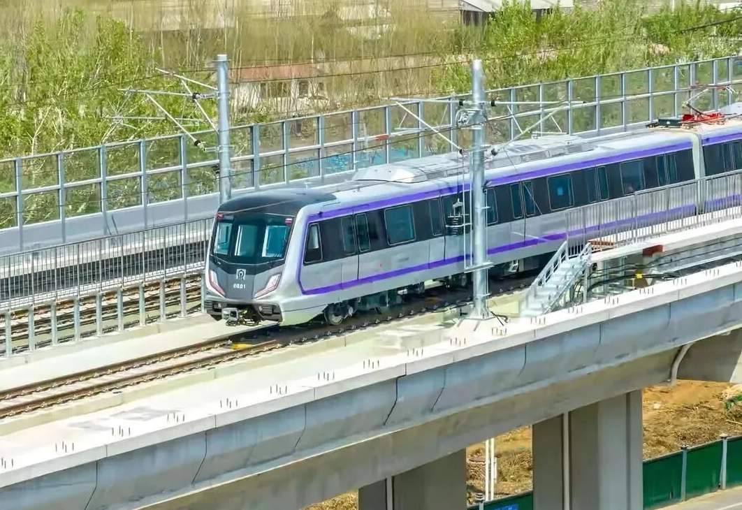济南地铁6号线“破局”，一条线改写一座城，年底多条线路齐发
