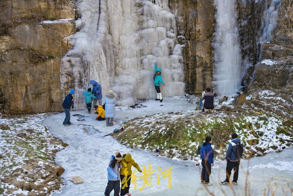 哈尔滨？济南！泉城市区这里藏着一处“冰河时代”
