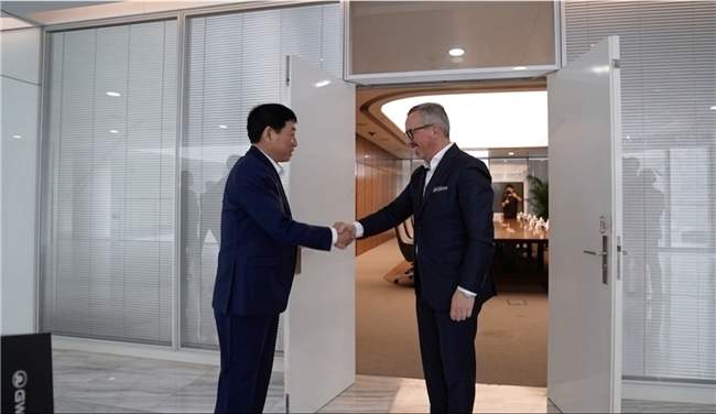 宝马集团董事普斯特博士率团到访长城汽车