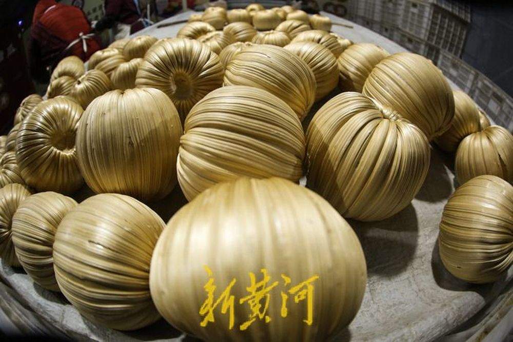 “泉”在济南冬游记|陈佃起糖坊:糖瓜出锅喽!这份甜蜜的传统美食谁能拒绝