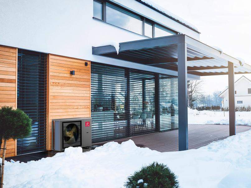 北方怕不热，南方怕太湿？新一代高端地暖，解决全年冷暖问题