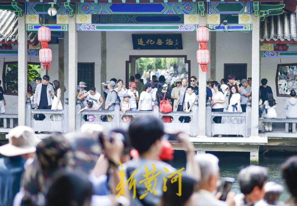 一年四季 泉在济南｜炎炎夏日，来济南赴一场“泉水游”吧