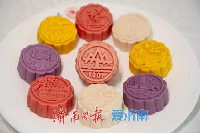 驻济高校月饼上新！颜值拉满，哪款是你的梦中情饼？
