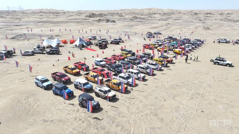 天山脚下“文旅盛宴”多元业态点燃假日经济引擎