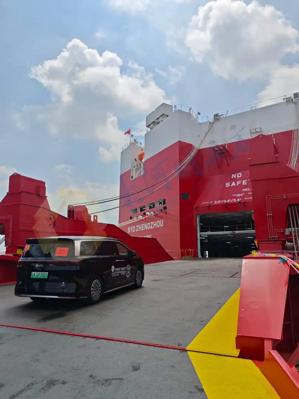比亚迪自有船只“郑州号”交付，“济南号”预计在今年交付