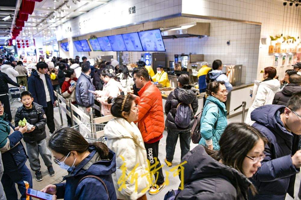 宣布全国关闭7家门店后，宜家济南商场开业8年人气依旧高涨