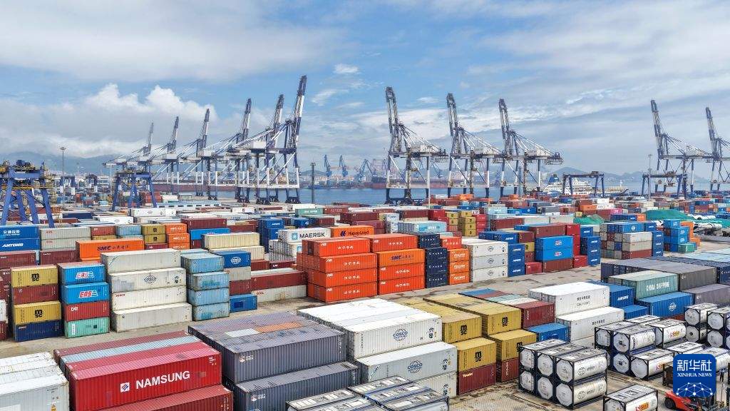 2026年上半年我国外贸首破25万亿元