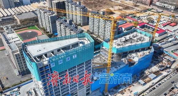 济南地铁2号线腊山站上盖商业综合体有序推进